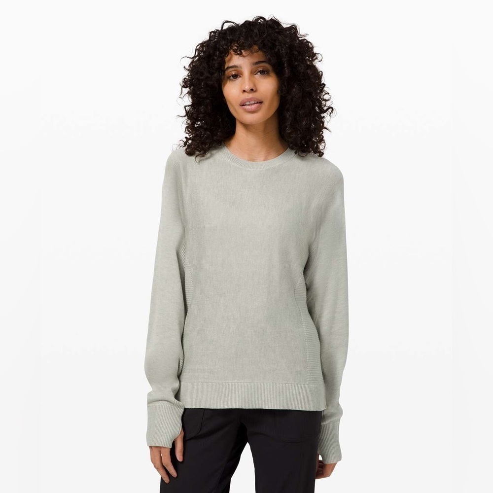Lululemon Cashmere Knit Pullover Crew Neck Sweater Heathered Green Fern Size 8